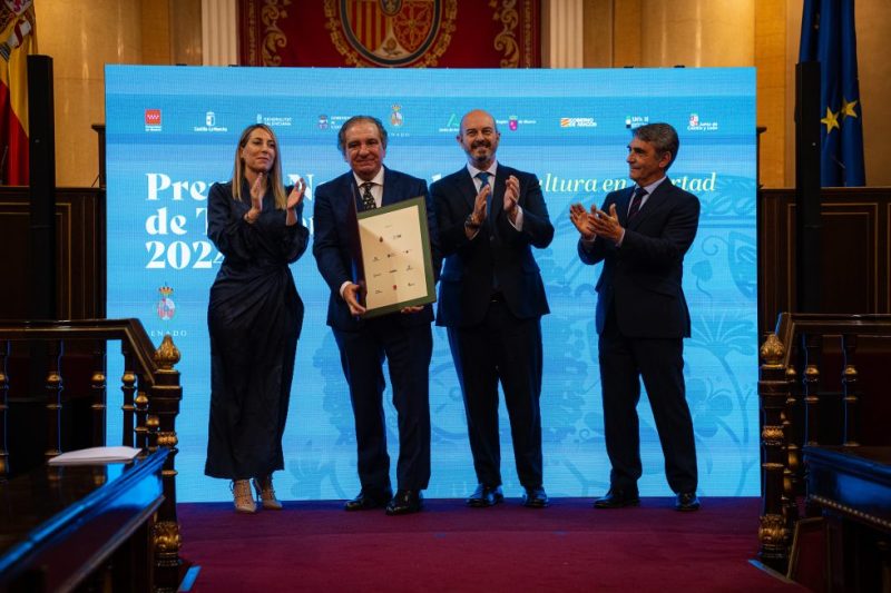 Antonio Bañuelos: «Este premio significa el esfuerzo, la ilusión y el miedo de todos los ganaderos de lidia»